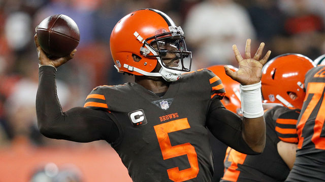 CLEVELAND, OH - SEPTEMBER 20: Tyrod Taylor #5 of the Cleveland Browns throws a pass during the second quarter against the New York Jets at FirstEnergy Stadium on September 20, 2018 in Cleveland, Ohio.