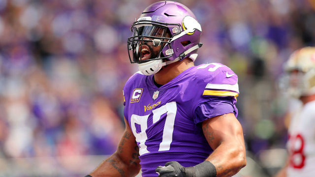 MINNEAPOLIS, MN - SEPTEMBER 09: Everson Griffen #97 of the Minnesota Vikings celebrates after sacking Jimmy Garoppolo #10 of the San Francisco 49ers in the first half of the game at U.S. Bank Stadium on September 9, 2018 in Minneapolis, Minnesota.