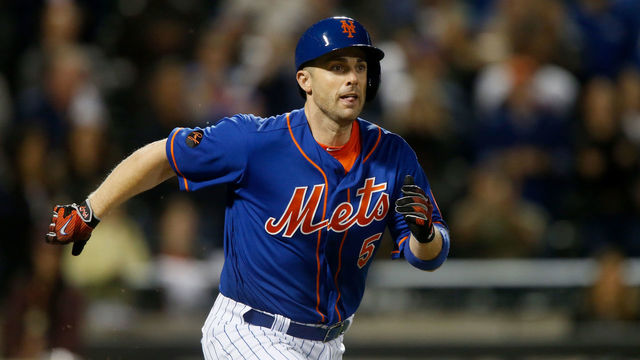 NEW YORK, NY - SEPTEMBER 28: Pinch hitter David Wright #5 of the New York Mets runs out a ground out during the fifth inning against the Miami Marlins at Citi Field on September 28, 2018 in the Flushing neighborhood of the Queens borough of New York City.