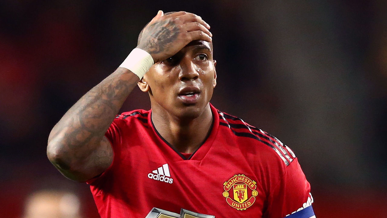 MANCHESTER, ENGLAND - SEPTEMBER 25: Ashley Young of Manchester United reacts during the Carabao Cup Third Round match between Manchester United and Derby County at Old Trafford on September 25, 2018 in Manchester, England.