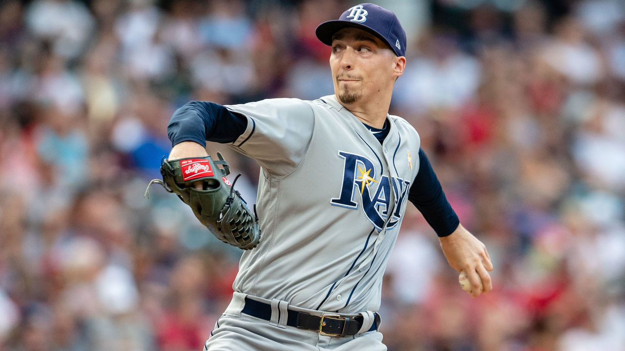 CLEVELAND, OH - SEPTEMBER 1: Starting pitcher Blake Snell #4 of the Tampa Bay Rays pitches during the first inning against the Cleveland Indians at Progressive Field on September 1, 2018 in Cleveland, Ohio.