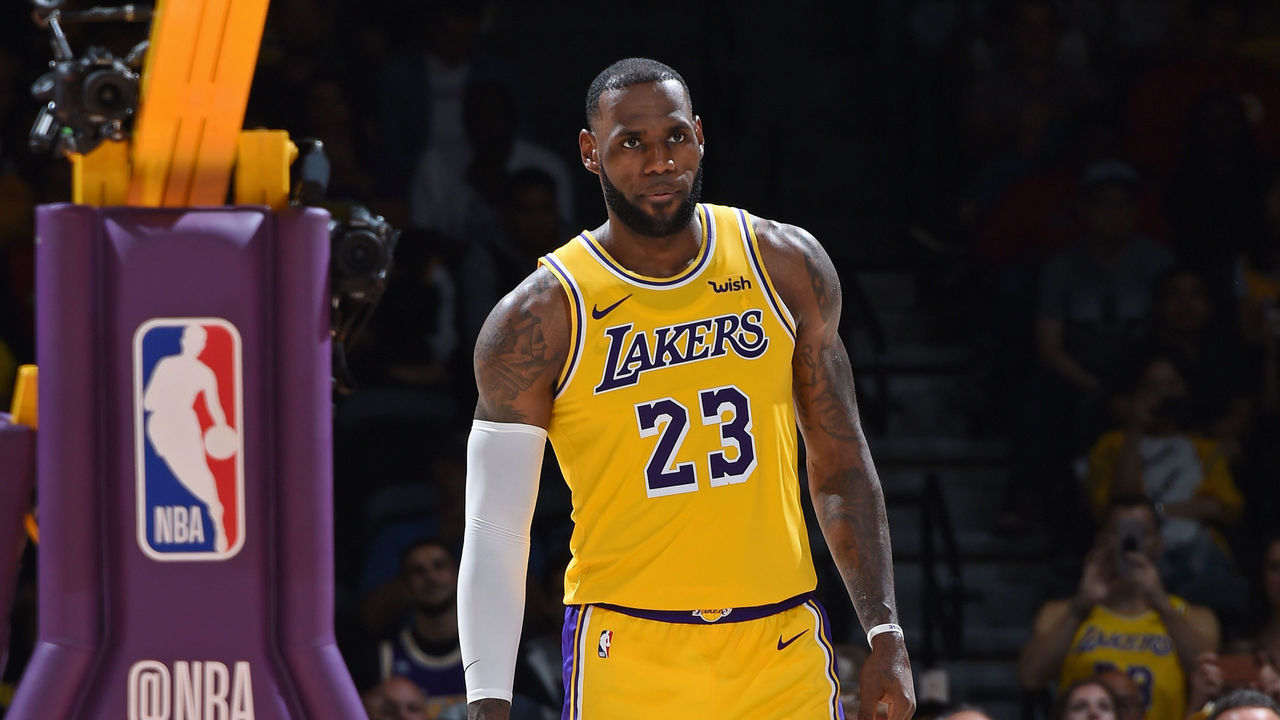 SAN DIEGO, CA - SEPTEMBER 30: LeBron James #23 of the Los Angeles Lakers looks on during a pre-season game against the Denver Nuggets on September 30, 2018 at Valley View Casino Center in San Diego, California. NOTE TO USER: User expressly acknowledges and agrees that, by downloading and/or using this Photograph, user is consenting to the terms and conditions of the Getty Images License Agreement. Mandatory Copyright Notice: Copyright 2018 NBAE