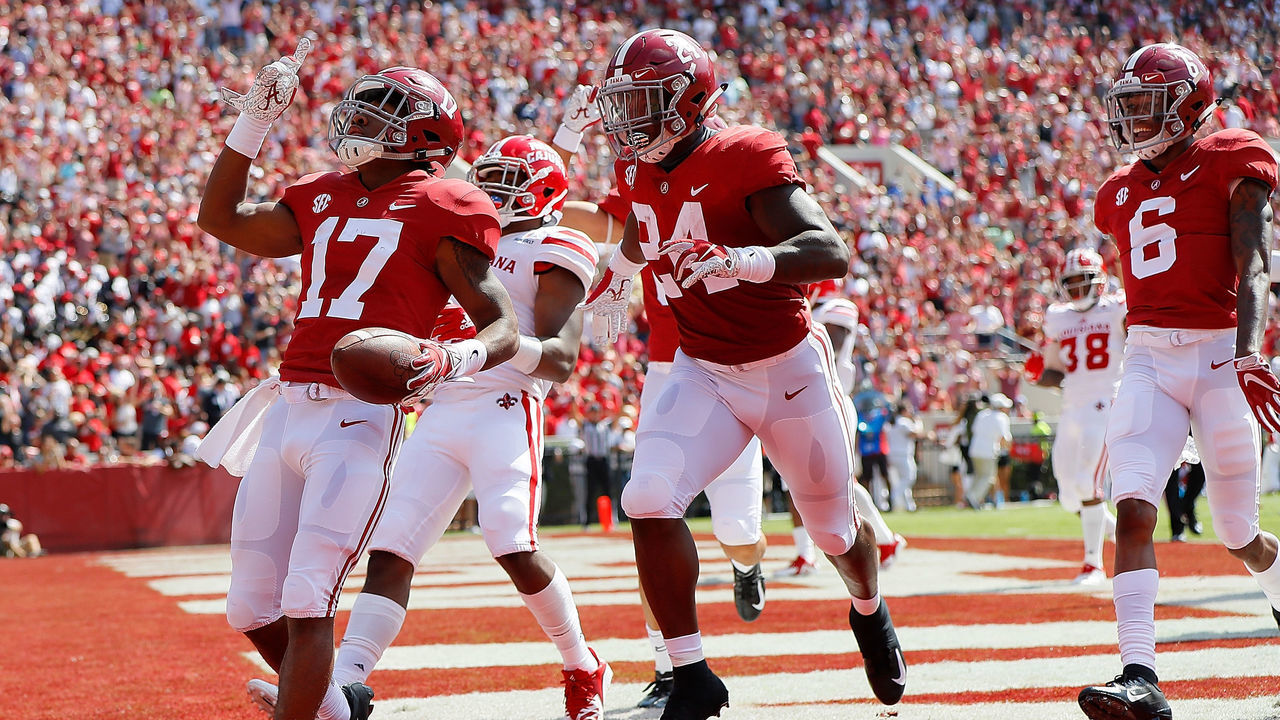 TUSCALOOSA, AL - SEPTEMBER 29: Jaylen Waddle #17 of the Alabama Crimson Tide reacts after returning a punt for a touchdown against the Louisiana Ragin Cajuns at Bryant-Denny Stadium on September 29, 2018 in Tuscaloosa, Alabama.