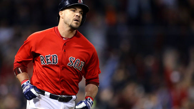 BOSTON, MA - SEPTEMBER 28: Steve Pearce #25 of the Boston Red Sox rounds the bases after hitting a grand slam during the sixth inning against the New York Yankees at Fenway Park on September 28, 2018 in Boston, Massachusetts.