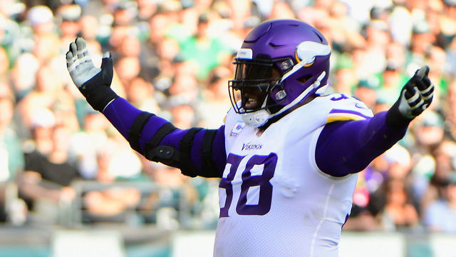 PHILADELPHIA, PA - OCTOBER 07: Defensive tackle Linval Joseph #98 of the Minnesota Vikings celebrates sacking quarterback Carson Wentz #11 of the Philadelphia Eagles during the first quarter at Lincoln Financial Field on October 7, 2018 in Philadelphia, Pennsylvania.