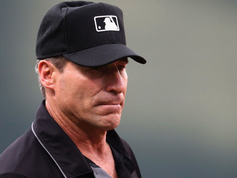 MLB umpire's race discrimination suit moved to New York court