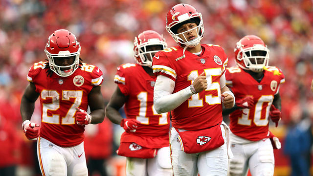 KANSAS CITY, MO - OCTOBER 07: Quarterback Patrick Mahomes #15 of the Kansas City Chiefs jogs onto the field during the game against the Jacksonville Jaguars at Arrowhead Stadium on October 7, 2018 in Kansas City, Missouri.