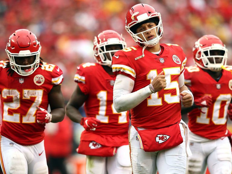 Chiefs-Bengals flexed to Sunday night Week 7 | theScore.com