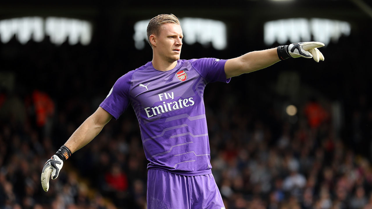 LONDON, ENGLAND - OCTOBER 07: Arsenal goalkeeper Bernd Leno instructs his team during the Premier League match between Fulham FC and Arsenal FC at Craven Cottage on October 7, 2018 in London, United Kingdom.