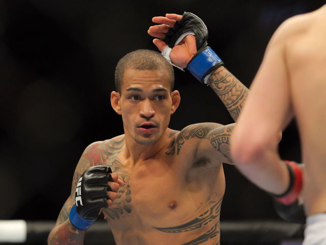 Yancy Medeiros fails drug test, has KO win overturned