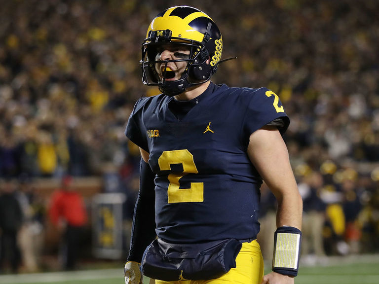 Michigan pounds Wisconsin for statement win
