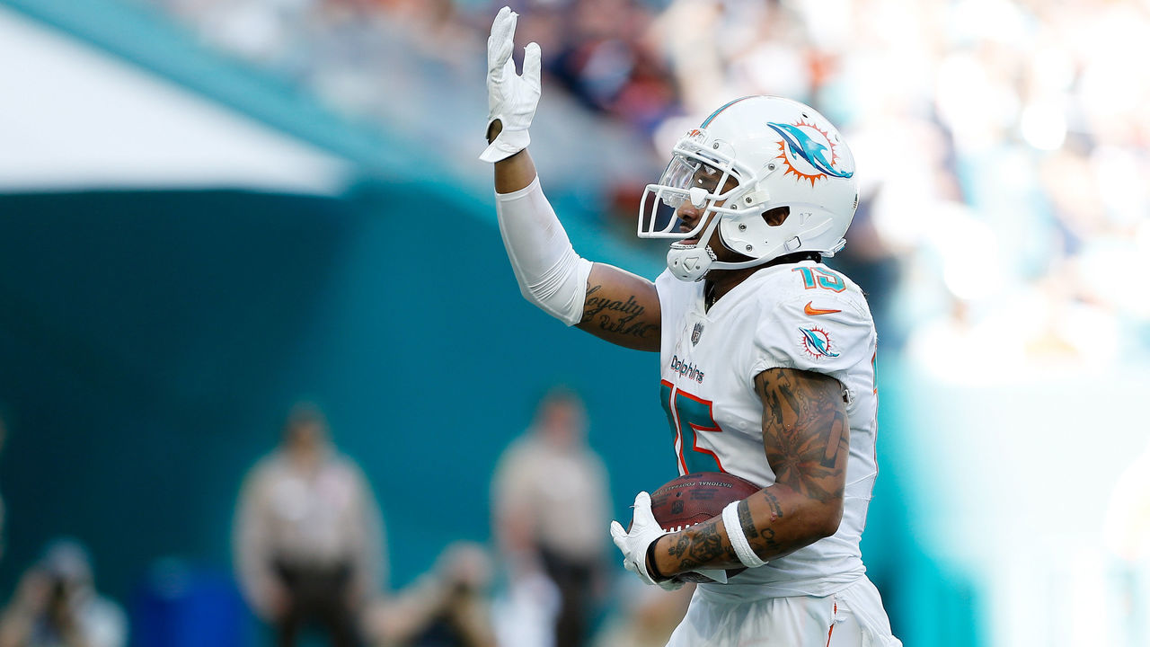 MIAMI, FL - OCTOBER 14: Albert Wilson #15 of the Miami Dolphins carries a pass for a touchdown in the fourth quarter against the Chicago Bears of the game at Hard Rock Stadium on October 14, 2018 in Miami, Florida.
