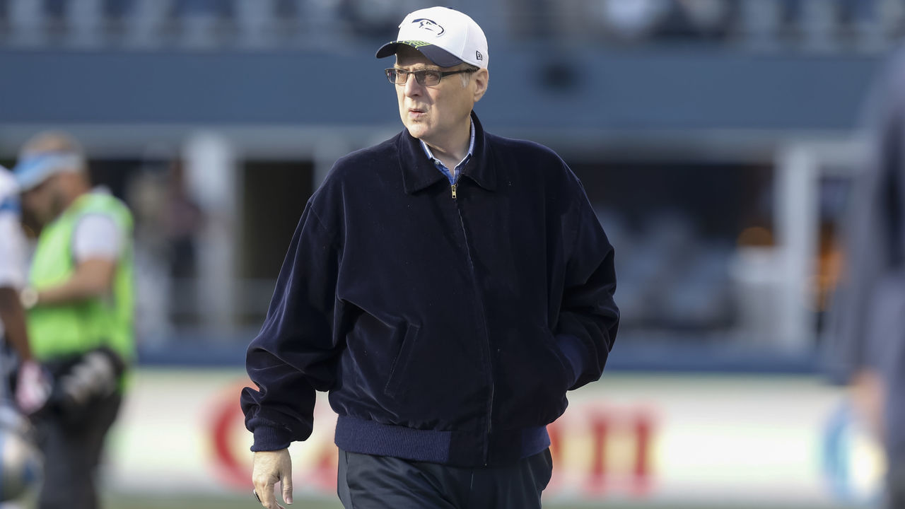 SEATTLE, WA - OCTOBER 5: Seattle Seahawks owner Paul Allen walks across fthe field before a football game between the Detroit Lions and the Seattle Seahawks at CenturyLink Field on October 5, 2015 in Seattle, Washington. The Seahawks won the game 13-10.