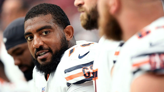 GLENDALE, AZ - SEPTEMBER 23: Offensive tackle Bobby Massie #70 of the Chicago Bears looks on during the NFL game against the Arizona Cardinals at State Farm Stadium on September 23, 2018 in Glendale, Arizona. The Chicago Bears won 16-14.