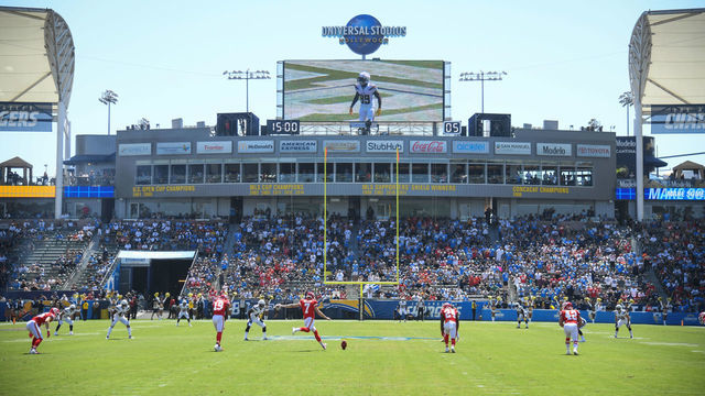 CARSON, CA - SEPTEMBER 09: Kicker Harrison Butker #7 of the Kansas City Chiefs makes the opening kickoff against the Los Angeles Chargers at StubHub Center on September 9, 2018 in Carson, California.