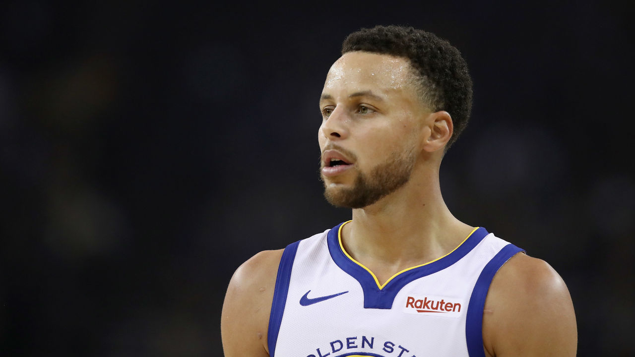 OAKLAND, CA - OCTOBER 16: Stephen Curry #30 of the Golden State Warriors stands on the court during their game against the Oklahoma City Thunder at ORACLE Arena on October 16, 2018 in Oakland, California.
