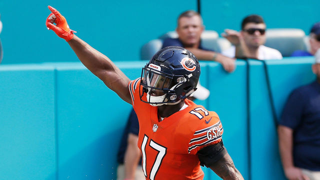 MIAMI, FL - OCTOBER 14: Anthony Miller #17 of the Chicago Bears celebrates a touchdown in the fourth quarter against the Miami Dolphins at Hard Rock Stadium on October 14, 2018 in Miami, Florida.