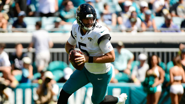 JACKSONVILLE, FL - SEPTEMBER 23: Blake Bortles #5 of the Jacksonville Jaguars looks to throw the football against the Tennessee Titans during their game at TIAA Bank Field on September 23, 2018 in Jacksonville, Florida.