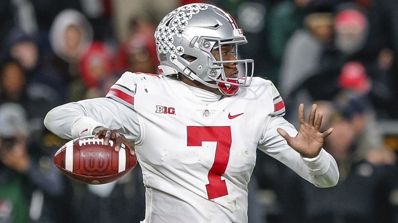 WEST LAFAYETTE, IN - OCTOBER 20: Dwayne Haskins #7 of the Ohio State Buckeye drops back to pass the ball during the game against the Purdue Boilermakers at Ross-Ade Stadium on October 20, 2018 in West Lafayette, Indiana.