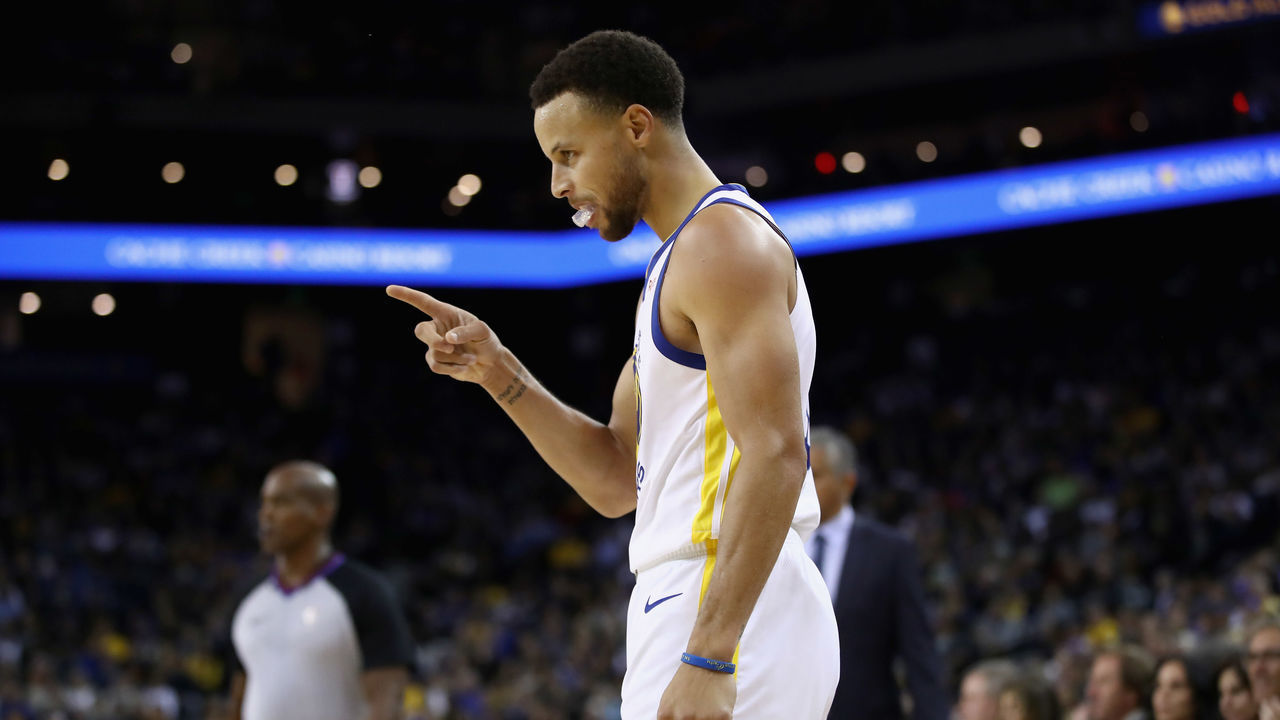 OAKLAND, CA - OCTOBER 22: Stephen Curry #30 of the Golden State Warriors reacts after the Warriors made a basket against the Phoenix Suns at ORACLE Arena on October 22, 2018 in Oakland, California.