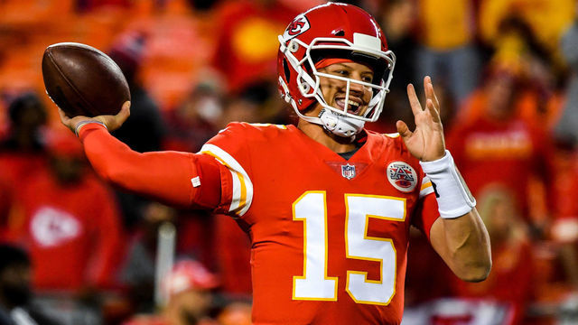 KANSAS CITY, MO - OCTOBER 21: Patrick Mahomes #15 of the Kansas City Chiefs throws a pass during pre game warm ups prior to the game against the Cincinnati Bengals at Arrowhead Stadium on October 21, 2018 in Kansas City, Kansas.