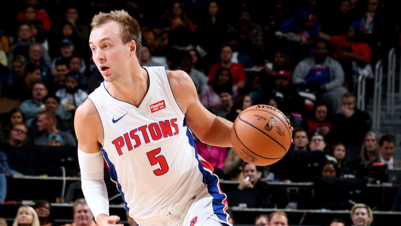 DETROIT, MI - OCTOBER 25: Luke Kennard #5 of the Detroit Pistons handles the ball against the Cleveland Cavaliers on October 25, 2018 at Little Caesars Arena in Detroit, Michigan. NOTE TO USER: User expressly acknowledges and agrees that, by downloading and/or using this photograph, User is consenting to the terms and conditions of the Getty Images License Agreement. Mandatory Copyright Notice: Copyright 2018 NBAE