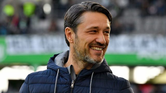 Bayern Munich's Croatian headcoach Niko Kovac smiles prior to the German First division Bundesliga football match between VfL Wolfsburg and Bayern Munich, on October 20, 2018 in Wolfsburg.