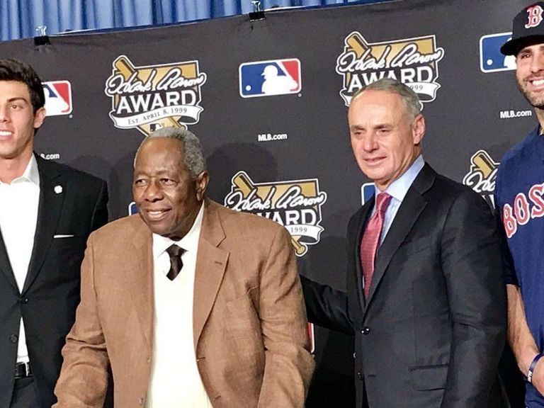 J.D. Martinez accepts Hank Aaron Award ahead of World Series Game 3