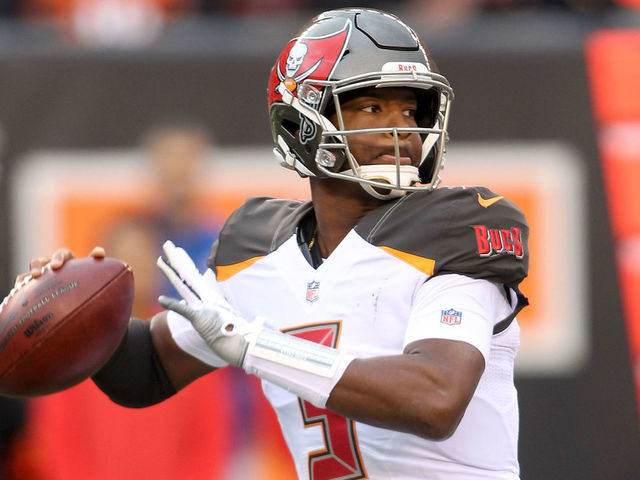 CINCINNATI, OH - OCTOBER 28: Jameis Winston #3 of the Tampa Bay Buccaneers drops back to throw a pass during the second quarter of the game against the Cincinnati Bengals at Paul Brown Stadium on October 28, 2018 in Cincinnati, Ohio.