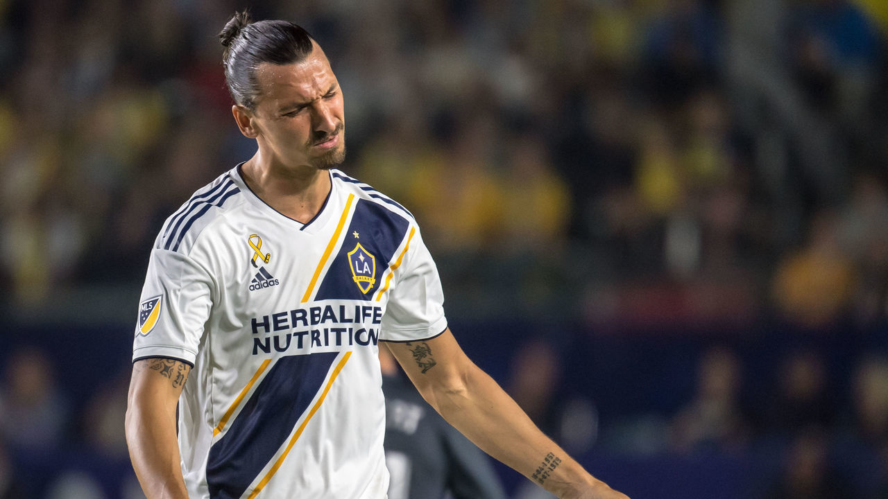 CARSON, CA - SEPTEMBER 29: Zlatan Ibrahimovic #9 of Los Angeles Galaxy during the Los Angeles Galaxy's MLS match against Vancouver Whitecaps at the StubHub Center on September 29, 2018 in Carson, California. The Los Angeles Galaxy won the match 3-0