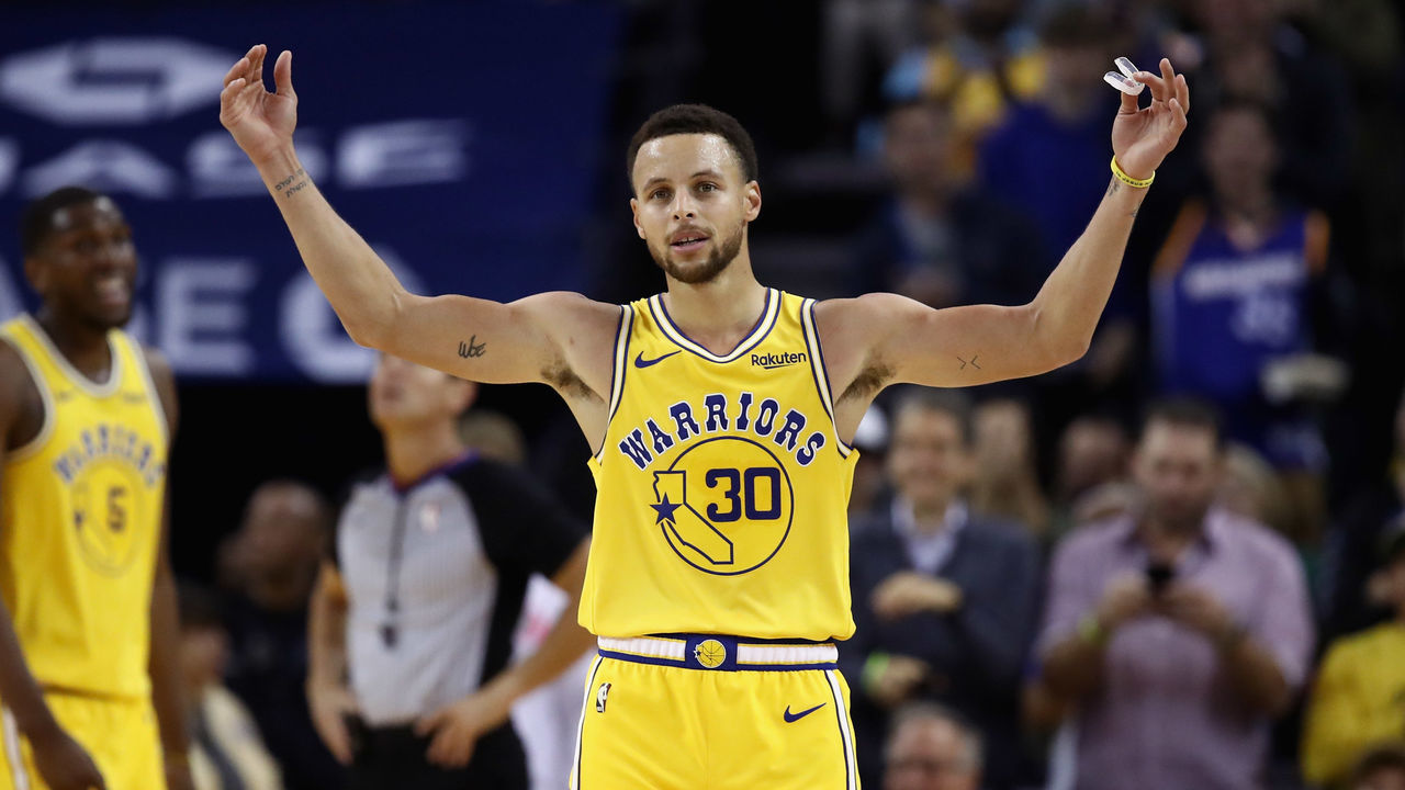 OAKLAND, CA - OCTOBER 24: Stephen Curry #30 of the Golden State Warriors reacts to the crowd chanting 'MVP' during their game against the Washington Wizards at ORACLE Arena on October 24, 2018 in Oakland, California. Curry finished the game with 51 points.