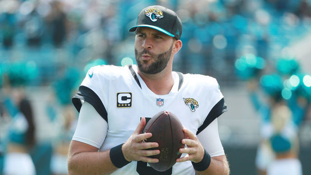 JACKSONVILLE, FL - SEPTEMBER 30: Blake Bortles #5 of the Jacksonville Jaguars works out on the field before their game against the New York Jets at TIAA Bank Field on September 30, 2018 in Jacksonville, Florida.
