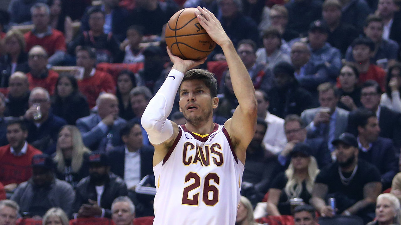 TORONTO, ON - OCTOBER 17: Kyle Korver #26 of the Cleveland Cavaliers shoots the ball in the first half of the NBA season opener against the Toronto Raptors at Scotiabank Arena on October 17, 2018 in Toronto, Canada.