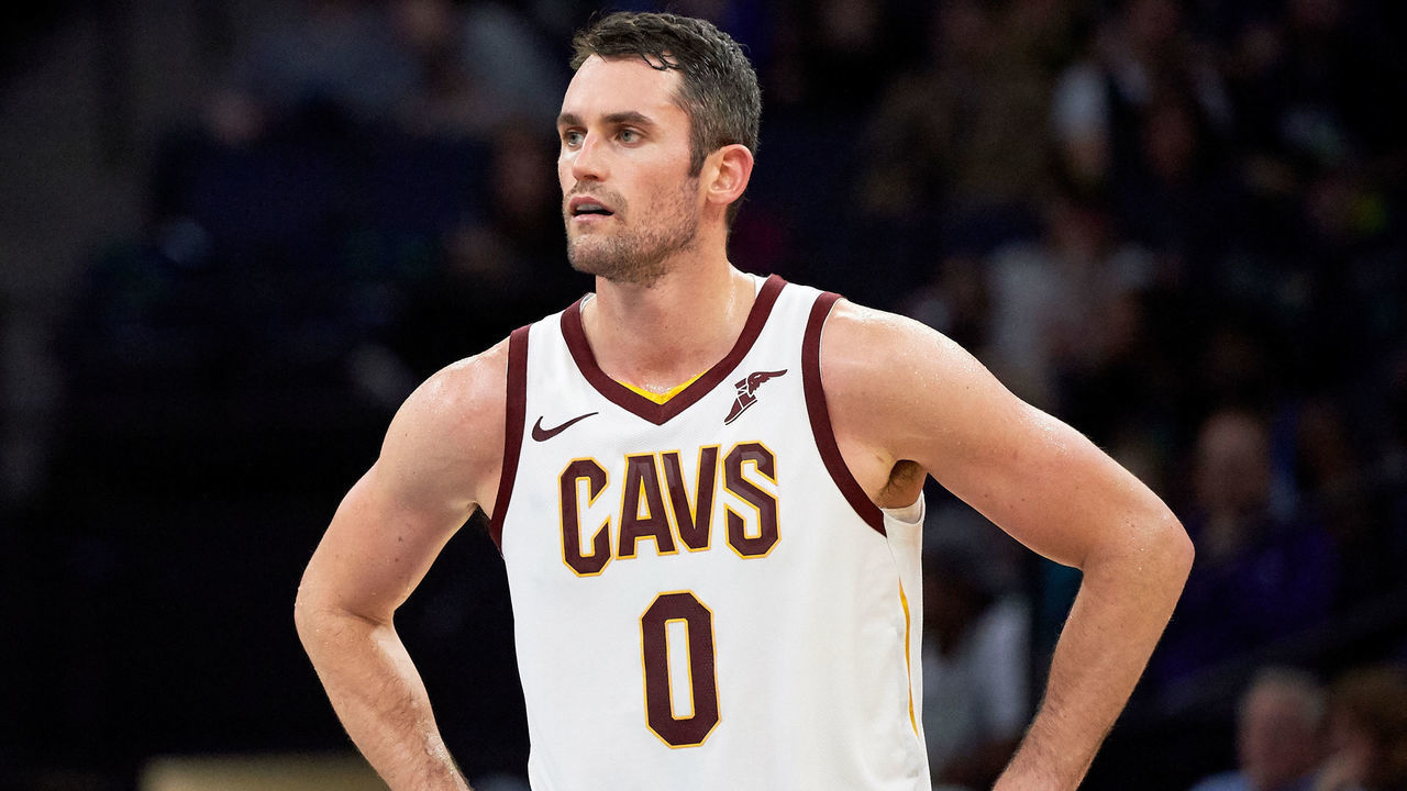 MINNEAPOLIS, MN - OCTOBER 19: Kevin Love #0 of the Cleveland Cavaliers looks on during the game against the Minnesota Timberwolves on October 19, 2018 at the Target Center in Minneapolis, Minnesota. The Timberwolves defeated the Cavaliers 131-123.