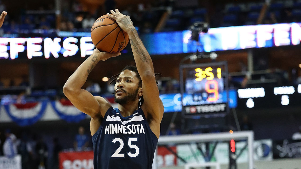 DALLAS, TX - OCTOBER 20: Derrick Rose #25 of the Minnesota Timberwolves at American Airlines Center on October 20, 2018 in Dallas, Texas.