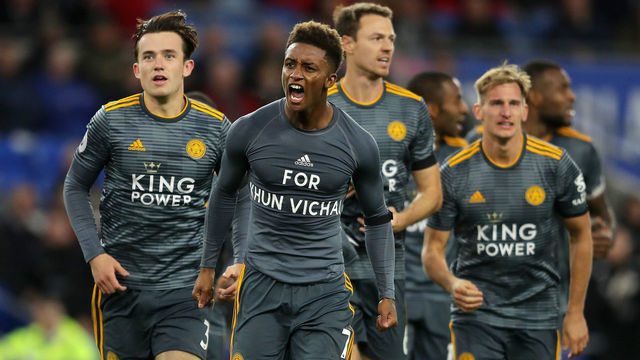 CARDIFF, WALES - NOVEMBER 03: Demarai Gray of Leicester City celebrates after scoring his team's first goal by revealing a commemorative for Vichai Srivaddhanaprabha during the Premier League match between Cardiff City and Leicester City at Cardiff City Stadium on November 3, 2018 in Cardiff, United Kingdom.