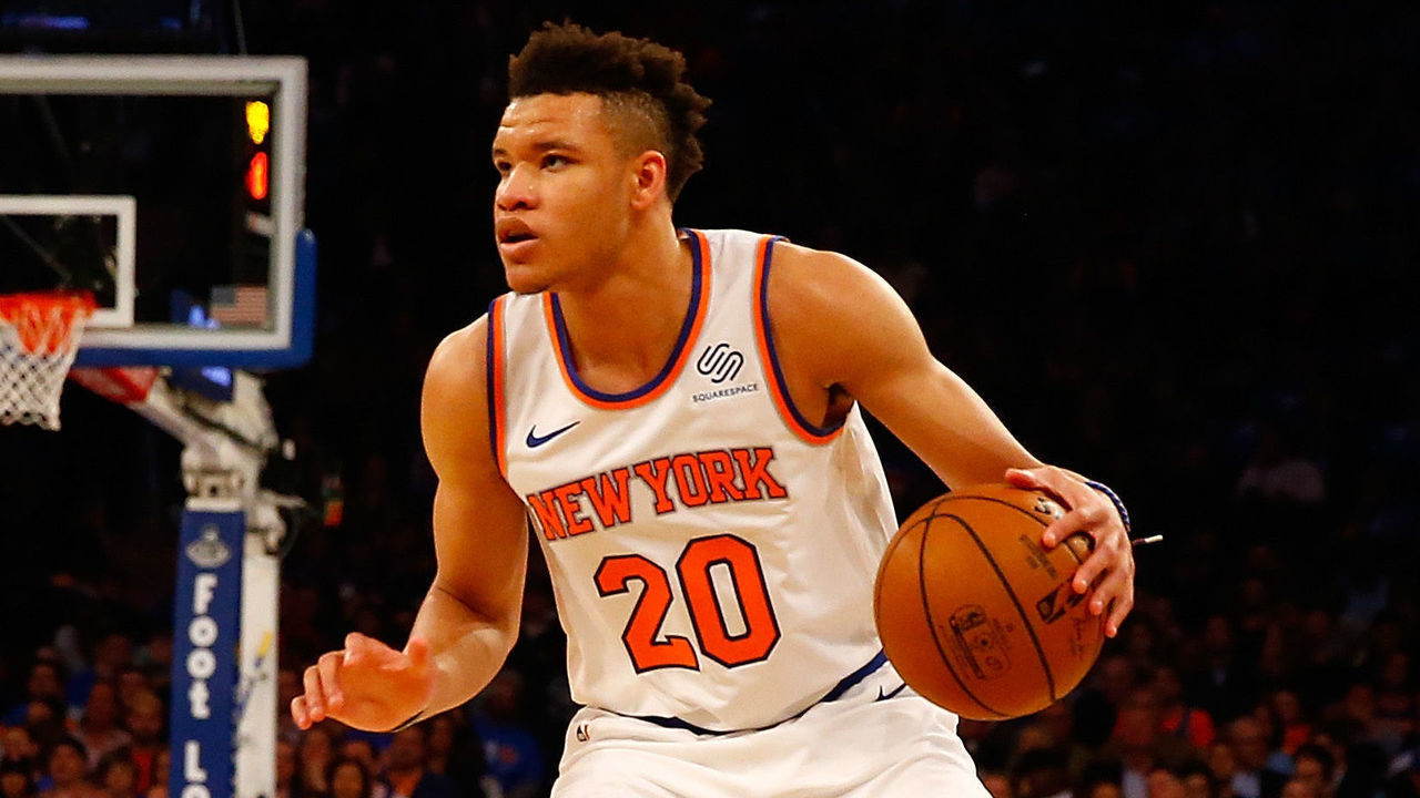 NEW YORK, NY - OCTOBER 17: Kevin Knox #20 of the New York Knicks carries the ball against the Atlanta Hawks at Madison Square Garden on October 17, 2018 in New York City.