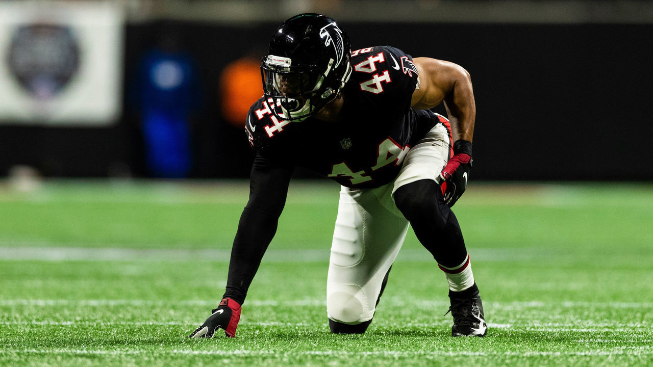 ATLANTA, GA - OCTOBER 22: Atlanta Falcons defensive end Vic Beasley (44) during an NFL regular season game against the New York Giants at Mercedes-Benz Stadium on October 22, 2018, in Atlanta, GA.