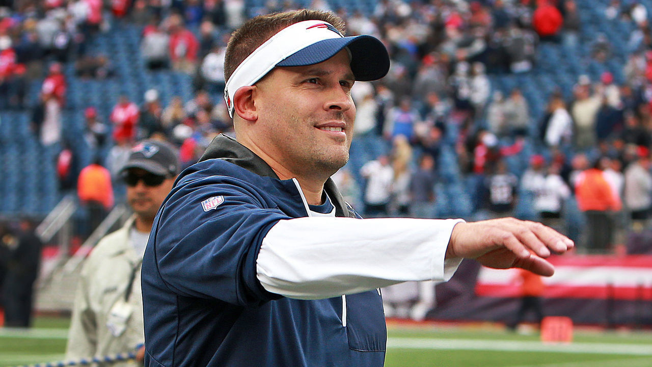 FOXBOROUGH, MA - SEPTEMBER 9: New England Patriots offensive coordinator Josh McDaniels waves to someone in the stands as he leaves the field following New England's victory. The New England Patriots host the Houston Texans in their NFL season-opening game at Gillette Stadium in Foxborough, MA on Sep. 9, 2018.
