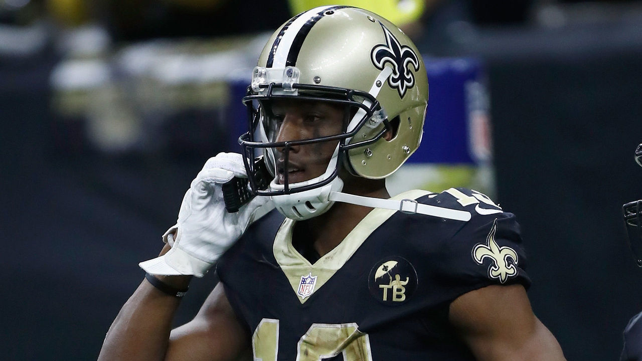 NEW ORLEANS, LA - NOVEMBER 04: Michael Thomas #13 of the New Orleans Saints pretends to make a call on a cell phone in celebration of scoring a touchdown in the fourth quarter of the game against the Los Angeles Rams at Mercedes-Benz Superdome on November 4, 2018 in New Orleans, Louisiana.