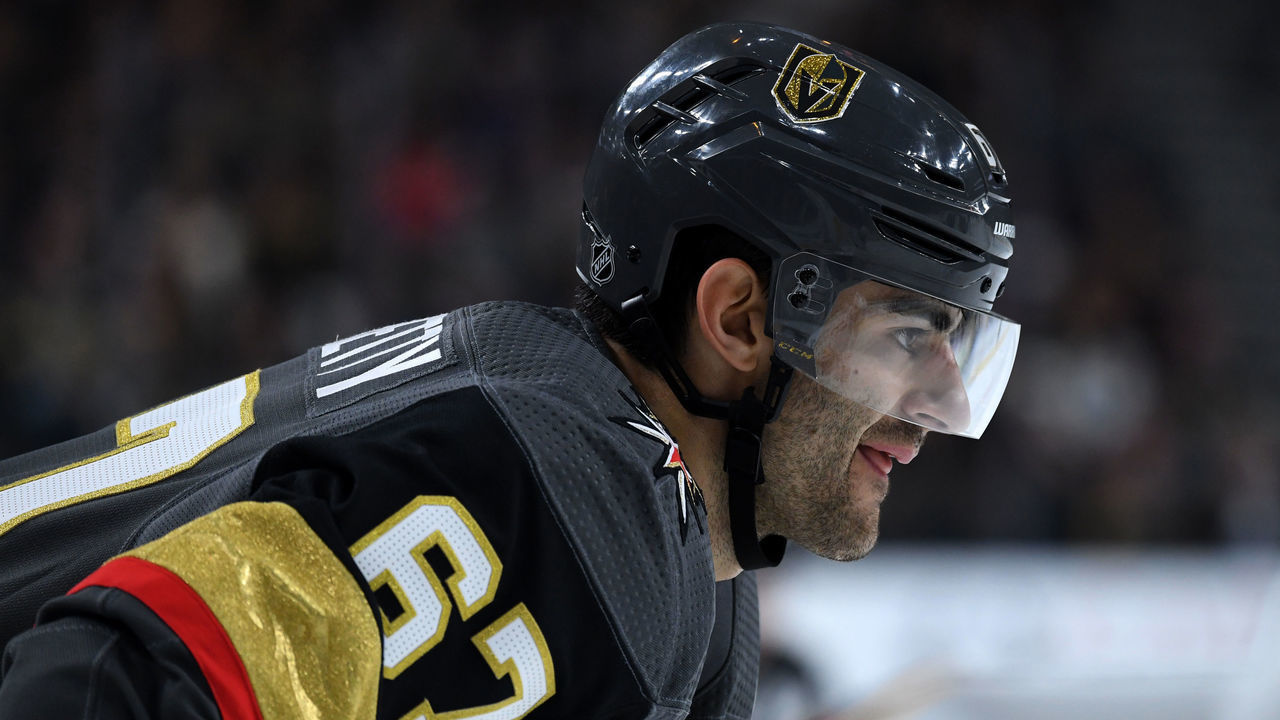 LAS VEGAS, NV - OCTOBER 16: Max Pacioretty #67 of the Vegas Golden Knights prepares for a face-off during the first period against the Buffalo Sabres at T-Mobile Arena on October 16, 2018 in Las Vegas, Nevada.