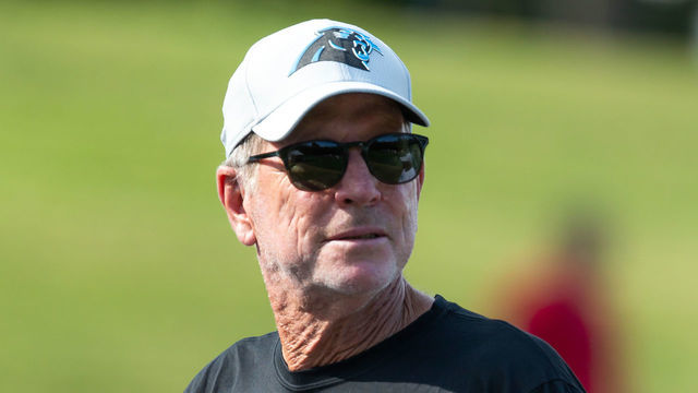SPARTANBURG, SC - JULY 27: Carolina Panthers offensive coordinator Norv Turner looks on during the Carolina Panthers training camp on July 27, 2018 at Wofford College in Spartanburg, SC.