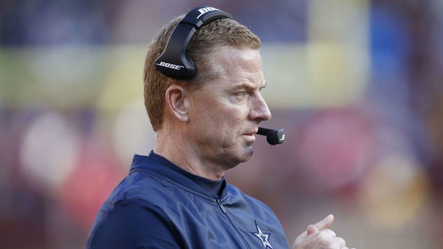LANDOVER, MD - OCTOBER 21: Dallas Cowboys head coach Jason Garrett looks on during the game against the Washington Redskins at FedExField on October 21, 2018 in Landover, Maryland. The Redskins won 20-17.
