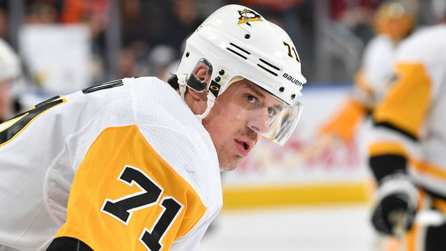 EDMONTON, AB - OCTOBER 23: Evgeni Malkin #71 of the Pittsburgh Penguins warms up prior to the game against the Edmonton Oilers on October 23, 2018 at Rogers Place in Edmonton, Alberta, Canada.
