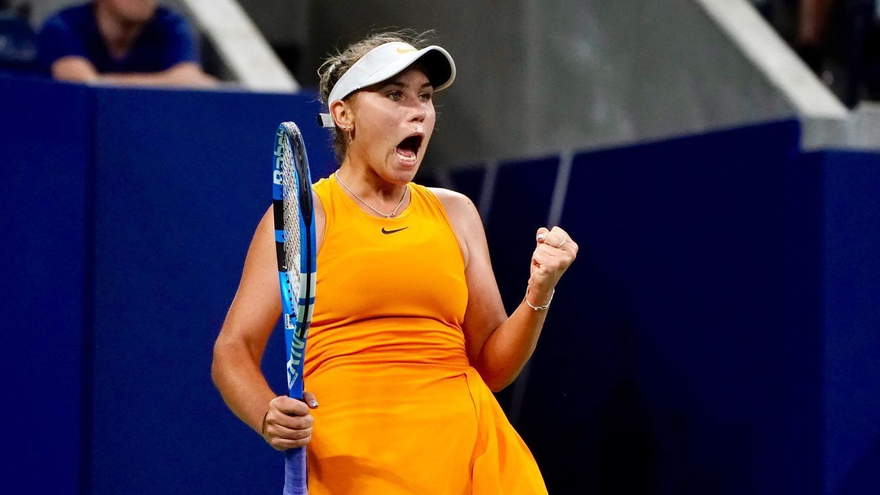 US Sofia Kenin celebrates a point against Czech Republic's Karolina Pliskova during their 2018 US Open women's match August 31, 2018 in New York.