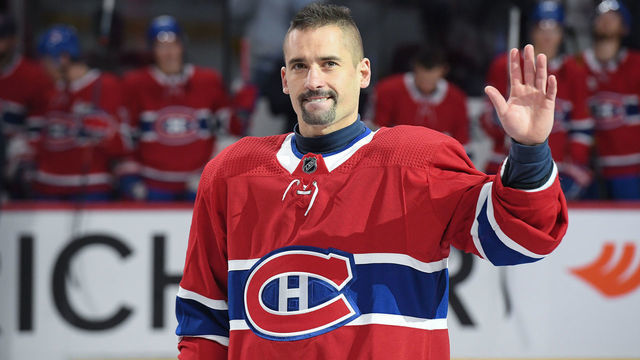 MONTREAL, QC - OCTOBER 17: Tomas Plekanec #14 of the Montreal Canadiens receives homage for his 1000th NHL game in a pregame ceremony prior to the game against the St. Louis Blues at the Bell Centre on October 17, 2018 in Montreal, Quebec, Canada.