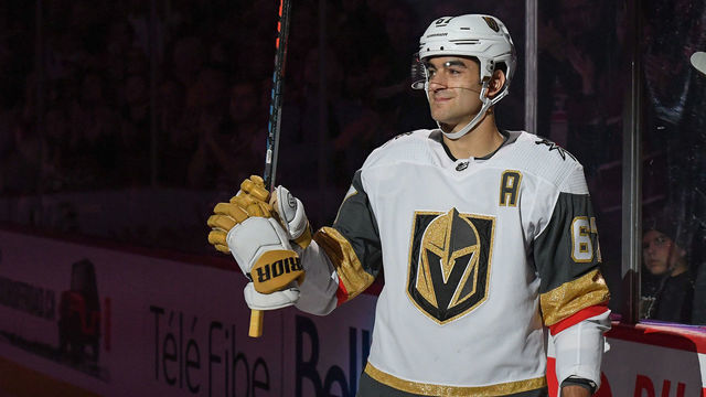 MONTREAL, QC - NOVEMBER 10: Max Pacioretty #67 of the Vegas Golden Knights receives homage prior to the NHL game against the Montreal Canadiens at the Bell Centre on November 10, 2018 in Montreal, Quebec, Canada.
