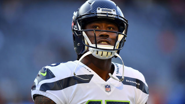 CHICAGO, IL - SEPTEMBER 17: Brandon Marshall #15 of the Seattle Seahawks warms up prior to the game against the Chicago Bears at Soldier Field on September 17, 2018 in Chicago, Illinois.