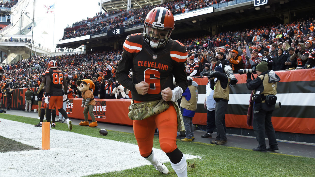 CLEVELAND, OH - NOVEMBER 11: Baker Mayfield #6 of the Cleveland Browns celebrates a touchdown pass in the first half against the Atlanta Falcons at FirstEnergy Stadium on November 11, 2018 in Cleveland, Ohio.