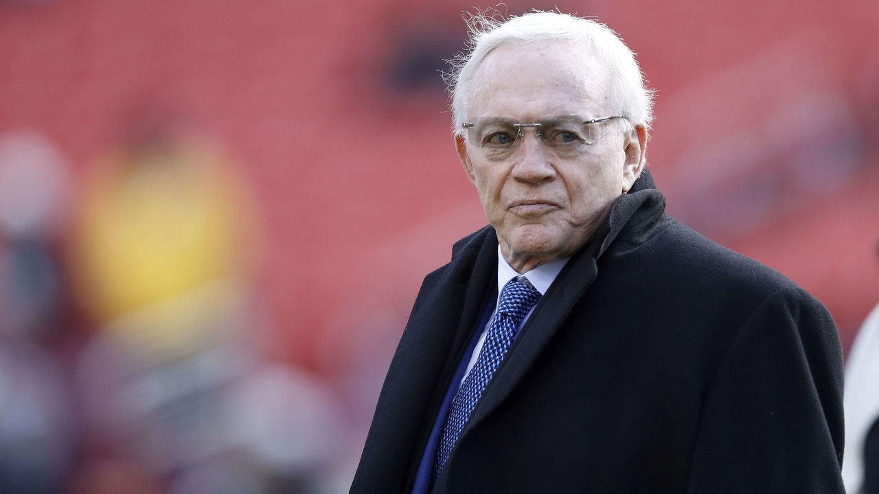 LANDOVER, MD - OCTOBER 21: Dallas Cowboys owner Jerry Jones looks on before the game against the Washington Redskins at FedExField on October 21, 2018 in Landover, Maryland. The Redskins won 20-17.